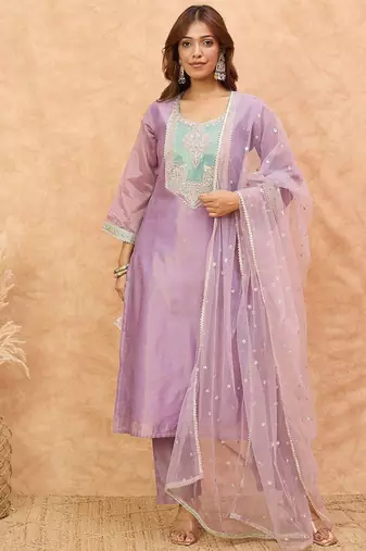 Women Yoke Design Regular Kurta with Trousers & Dupatta