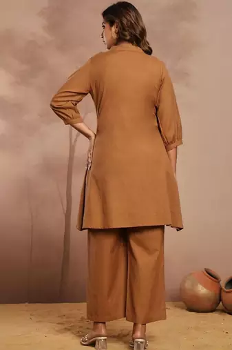 Women Embroidered Regular Thread Work Kurta with Palazzos