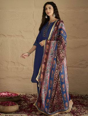 Women Ethnic Motifs Regular Sequinned Kurta with Trousers & Dupatta 6