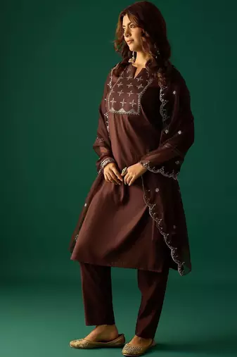Women Ethnic Motifs Printed Kurta with Trouser & Dupatta