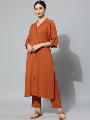 Women Regular Silk Crepe Kurta with Trousers 1