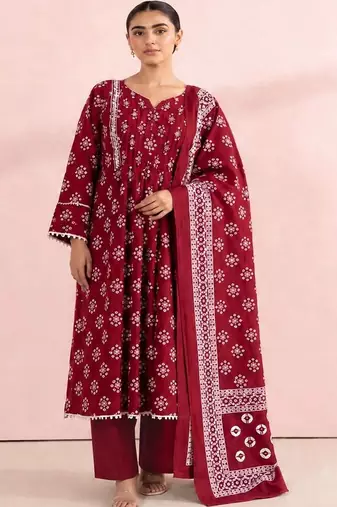 Women Floral Printed Regular Kurta with Trousers & With Dupatta