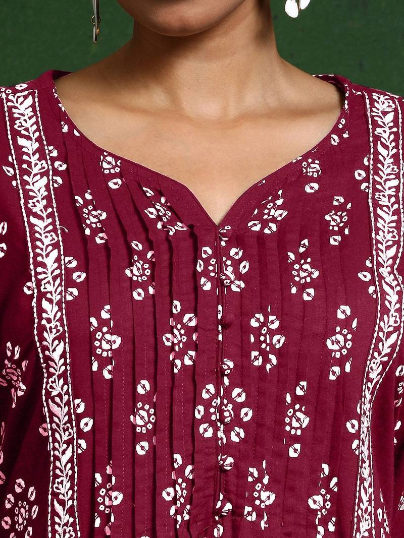 Women Floral Printed Regular Kurta with Trousers & With Dupatta
