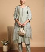 Women Ethnic Motifs Embroidered Regular Thread Work Kurta with Trousers & With Dupatta