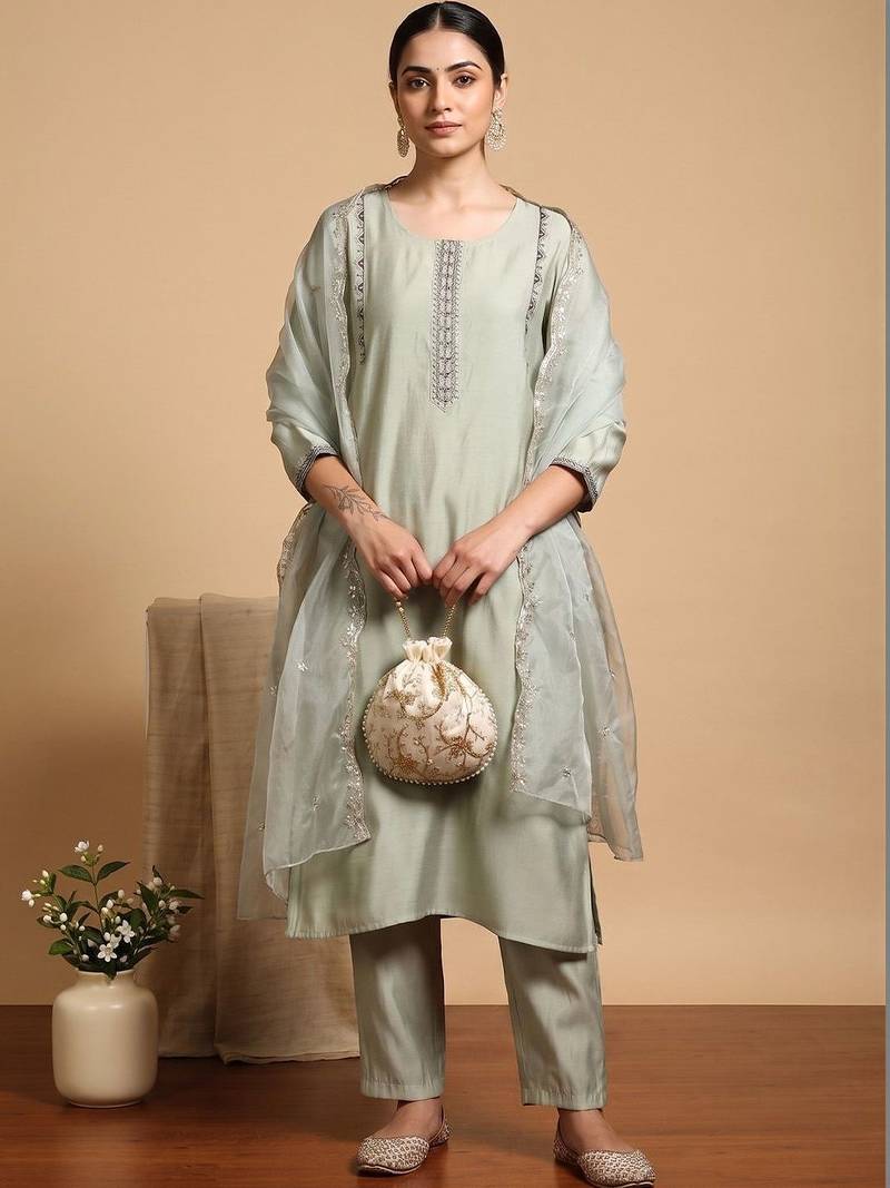 Women Ethnic Motifs Embroidered Regular Thread Work Kurta with Trousers & With Dupatta