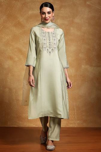 Women Floral Embroidered Regular Thread Work Kurta with Trousers & With Dupatta