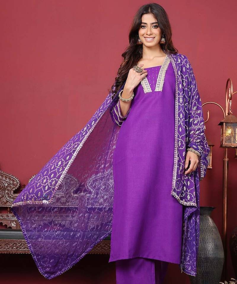 Sequinned Straight Kurta With Trouser & Dupatta