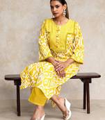 Ethnic Motifs Printed Round Neck Straight Kurta With Trousers