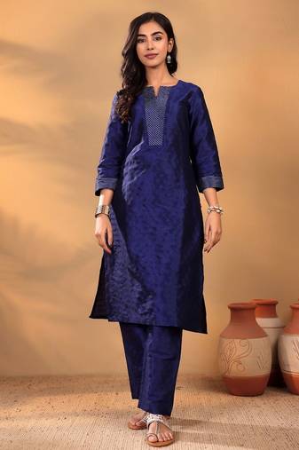Geomertic Woven Design Notch Neck Straight Kurta With Trouser