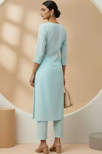 Women Regular Thread Work Kurta with Trousers