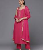 Women Regular Thread Work Silk Crepe Kurta with Trousers & With Dupatta