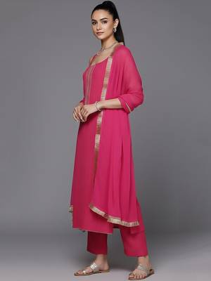 Women Regular Thread Work Silk Crepe Kurta with Trousers & With Dupatta 4
