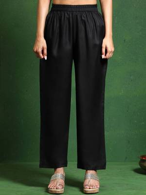 Thread Work Notch Neck Straight Kurta With Trousers And Dupatta 7