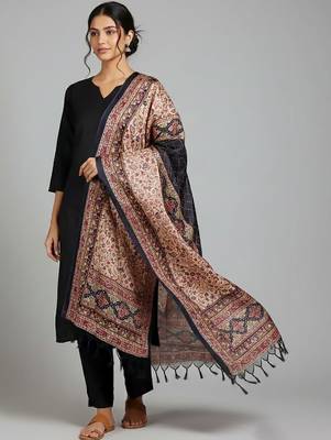 Women Ethnic Motifs Regular Kurta with Trousers & With Dupatta 5