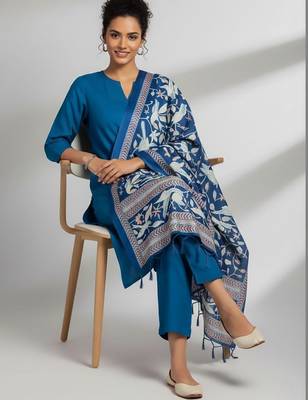 Women Ethnic Motifs Regular Kurta with Trousers & With Dupatta 4