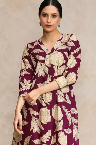Women Floral Printed Regular Pure Cotton Kurta with Trousers