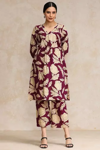 Women Floral Printed Regular Pure Cotton Kurta with Trousers