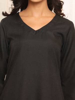 Black V-Neck Three-Quarter Sleeves Straight Kurta With Trousers & Dupatta 3