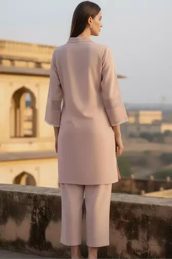 Women Regular Thread Work Kurta with Trousers