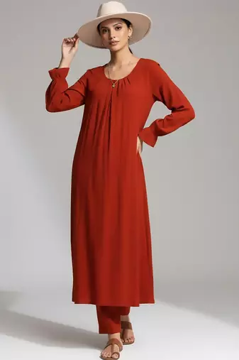 Women Regular Kurta with Trousers
