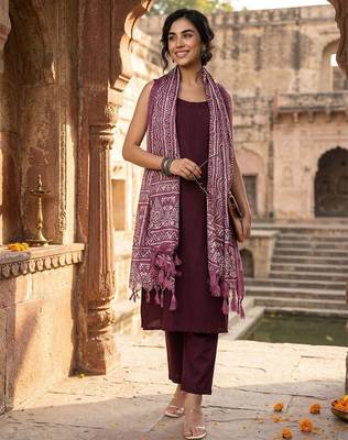 Women Regular Kurta with Trousers & With Dupatta 1