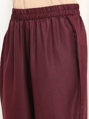 Women Regular Kurta with Trousers & With Dupatta 3