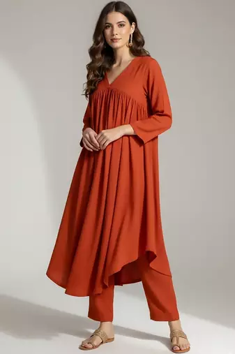 Women Empire Silk Crepe Kurta with Trousers