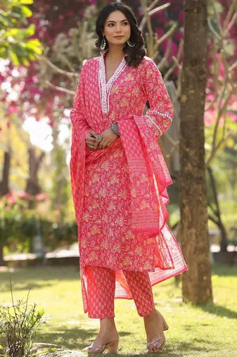 Floral Printed Regular Straight Kurta with trousers & with Dupatta