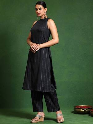 Halter Neck Striped Straight Kurta With Trouser 3