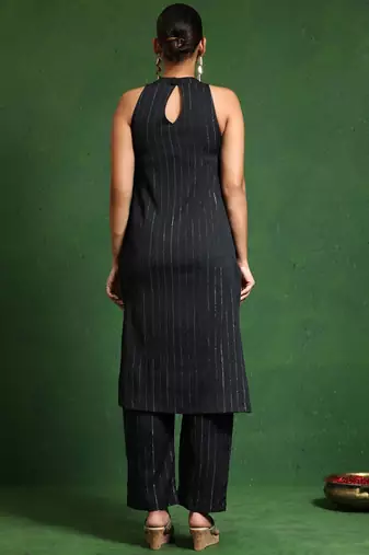 Halter Neck Striped Straight Kurta With Trouser