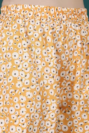 Women Floral Printed Kurta with Palazzo