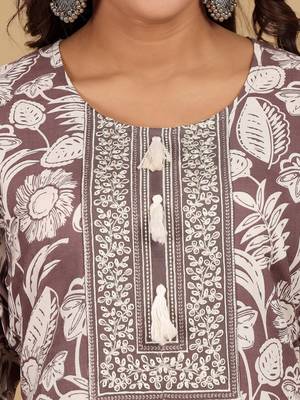 Floral Printed Thread Work Straight Kurta With Trouser 3