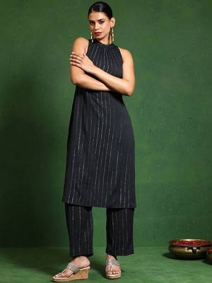 Women Regular Silk Crepe Kurta with Trousers 2