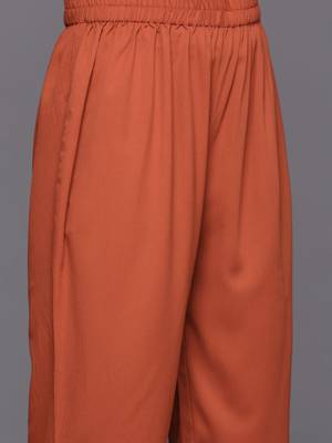 Women Regular Silk Crepe Kurta with Trousers 3