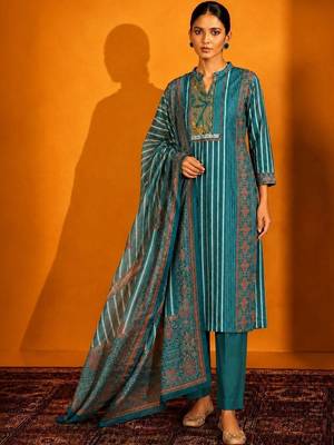 Women Printed Regular Kurta with Trousers & With Dupatta 1