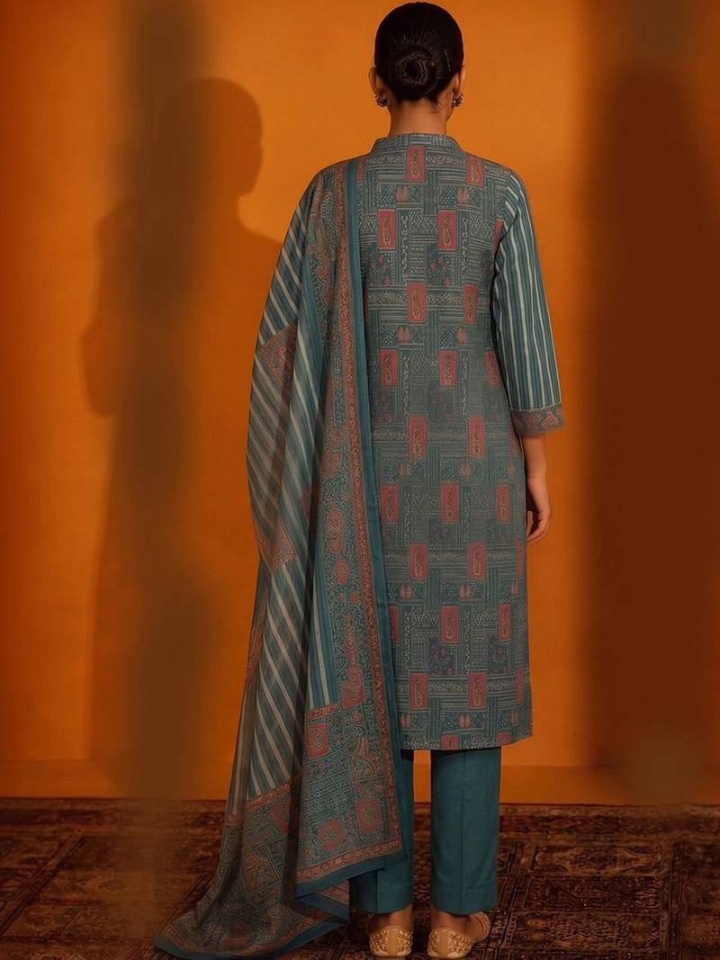Women Printed Regular Kurta with Trousers & With Dupatta