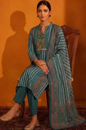 Women Printed Regular Kurta with Trousers & With Dupatta