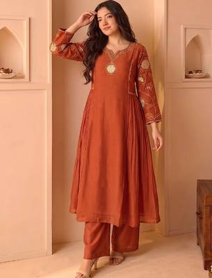 Women Ethnic Motifs Embroidered Regular Kurta with Trousers & With Dupatta 6