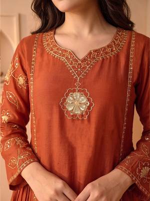 Women Ethnic Motifs Embroidered Regular Kurta with Trousers & With Dupatta 7