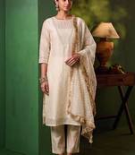Women Ethnic Motifs Embroidered Regular Thread Work Kurta with Trousers & With Dupatta