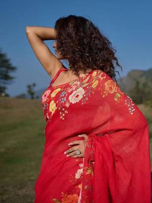 Red floral printed linen cotton saree with unstitched blouse 2