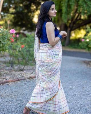 White checked linen cotton saree with blue blouse 3