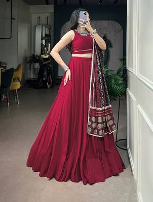 Women's Festive Rayon free size  Lehenga Choli with Printed Cotton Dupatta & Mirror Work Lace 4