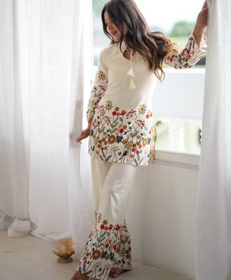 heavy cotton printed febric white readymade salwar suit 4