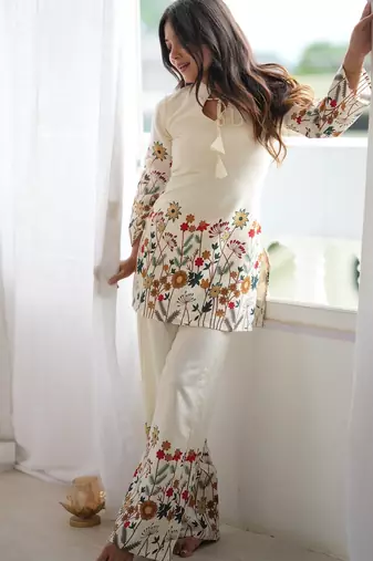 heavy cotton printed febric white readymade salwar suit