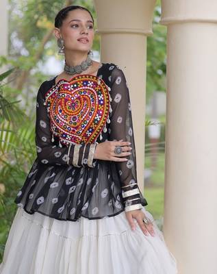 women navratri bandhani lehenga choli - cotton flair with kutchi gamthi patchwork - free size 4