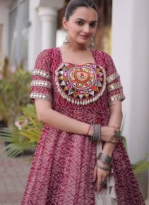 women bandhani print cotton lehenga choli with kutchi patchwork - free size 4