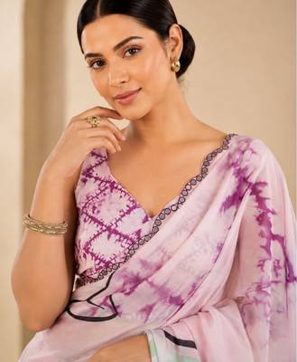 printed chinon silk blend mirror lace saree 3