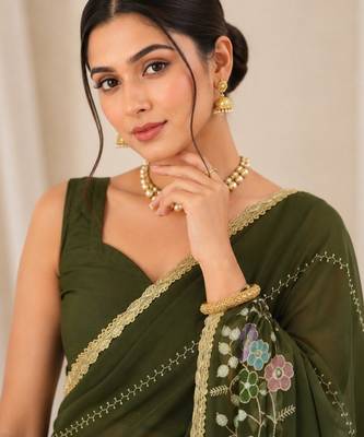 Heavy star georgette beads & lace work saree 2