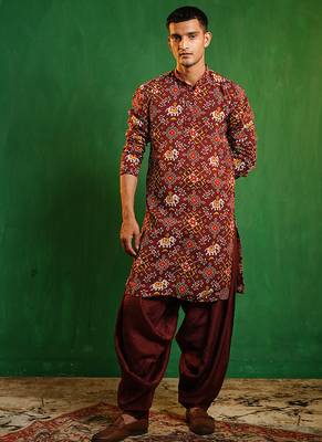 Deep maroon printed georgette slub silk dhoti kurta set 2